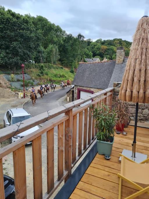 La Passerelle De La Baie Roz-sur-Couesnon Exteriör bild